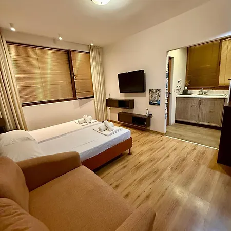 анси * פומורי